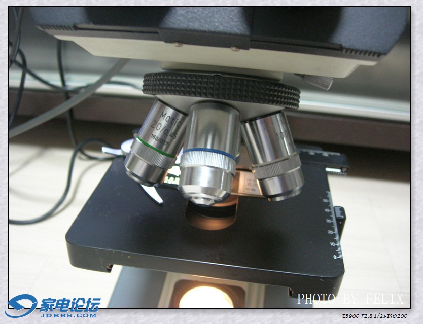 MOTIC 显微镜 9成新 带SONY摄像头 可以在电