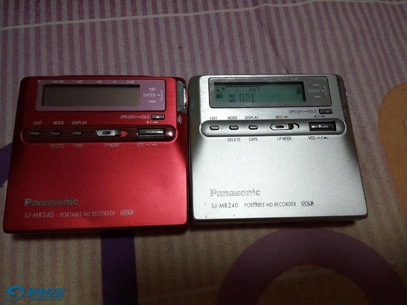 夜晚摆摊,MDCD收音机好机半尸都有。_≡ 家