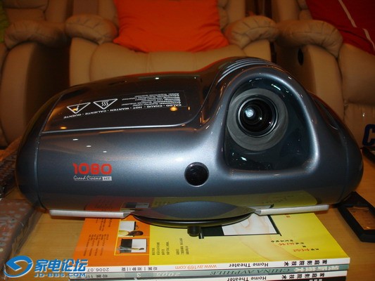 20080312_a5866b1e5c068a87aa82oa9xh1yTu1bY[1].jpg