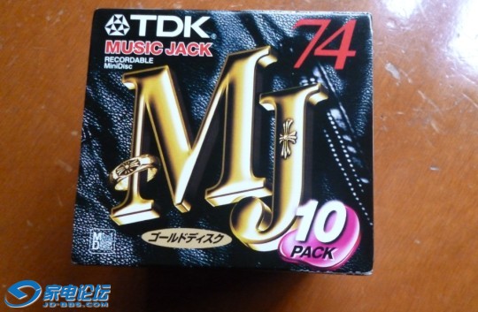 QB(Z`G%5(L0)B30`N6$UJ.jpg