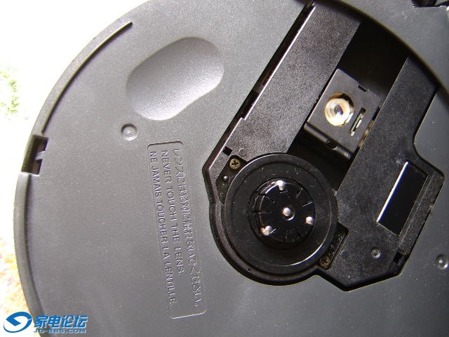 STA79225.JPG