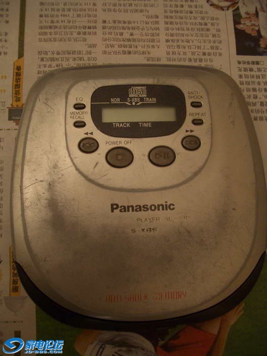 2042442rrhkreh0x9m724e.jpg