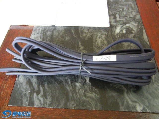Ƭ 3051.jpg