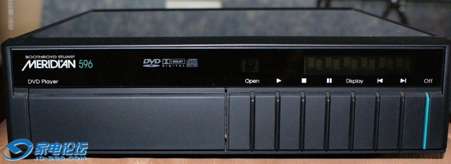 DSC01167 (640x233).jpg