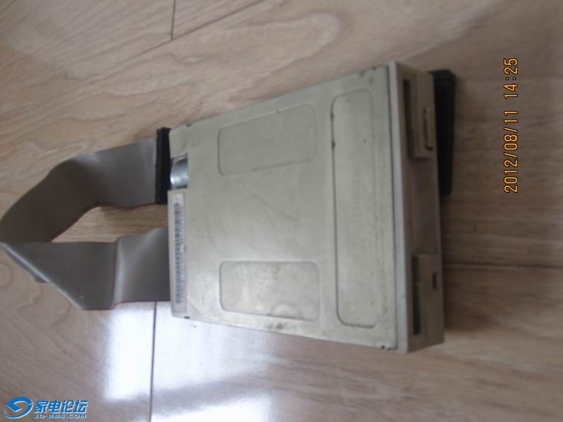 Ƭ 009.jpg