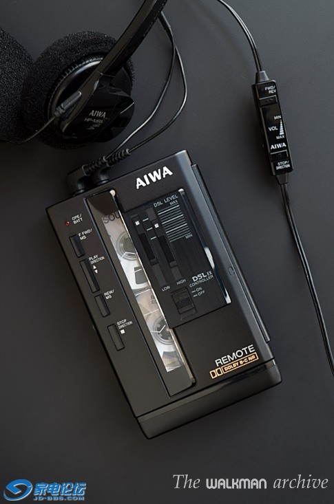 aiwa_hs-px101_08.jpg