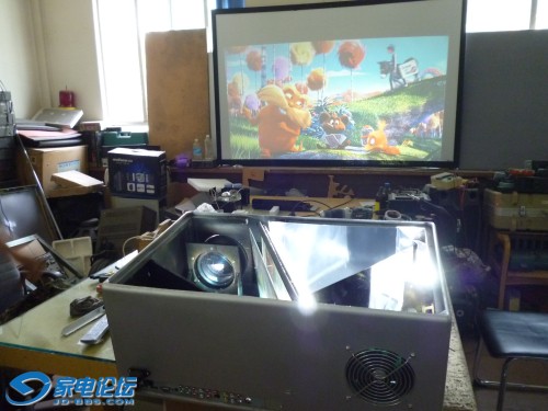 1206041456005580e933c183c0[1].jpg