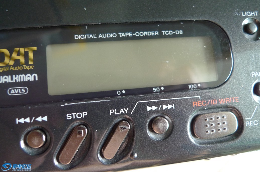 QQͼ20120826220913.jpg