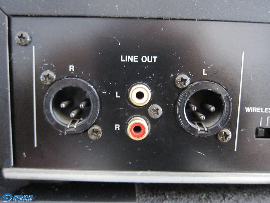 tascam6.jpg