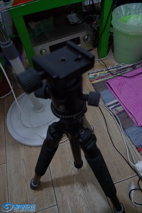 32896626-9.jpg