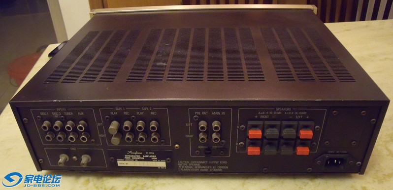 E204,_.jpg
