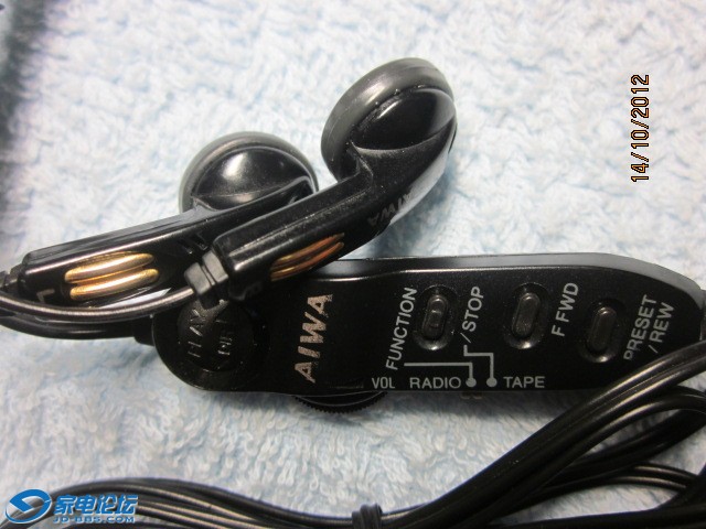 �߿ذ�AIWA HP-V14011.jpg