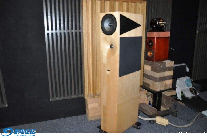 AMPHION X2.jpg