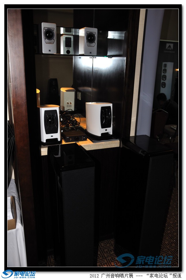 �������漶С��߸�ͷ��С����ȴ���ܼ�