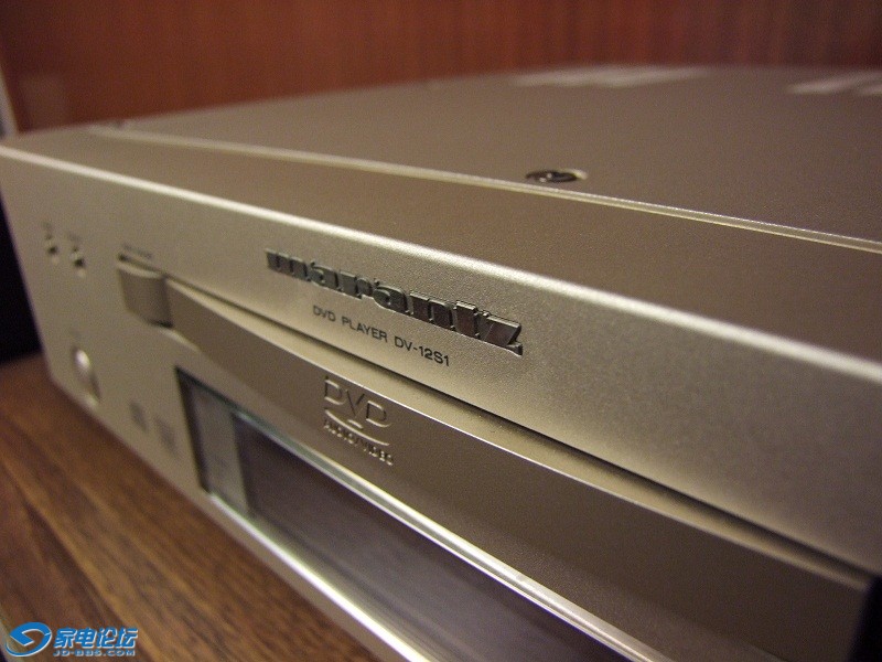 ����ʿDV12S1