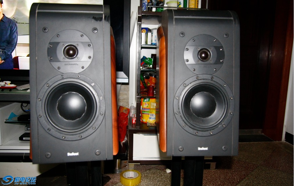 hifi功放 新德克xa6800(08款)惠威杜希音箱 d3.