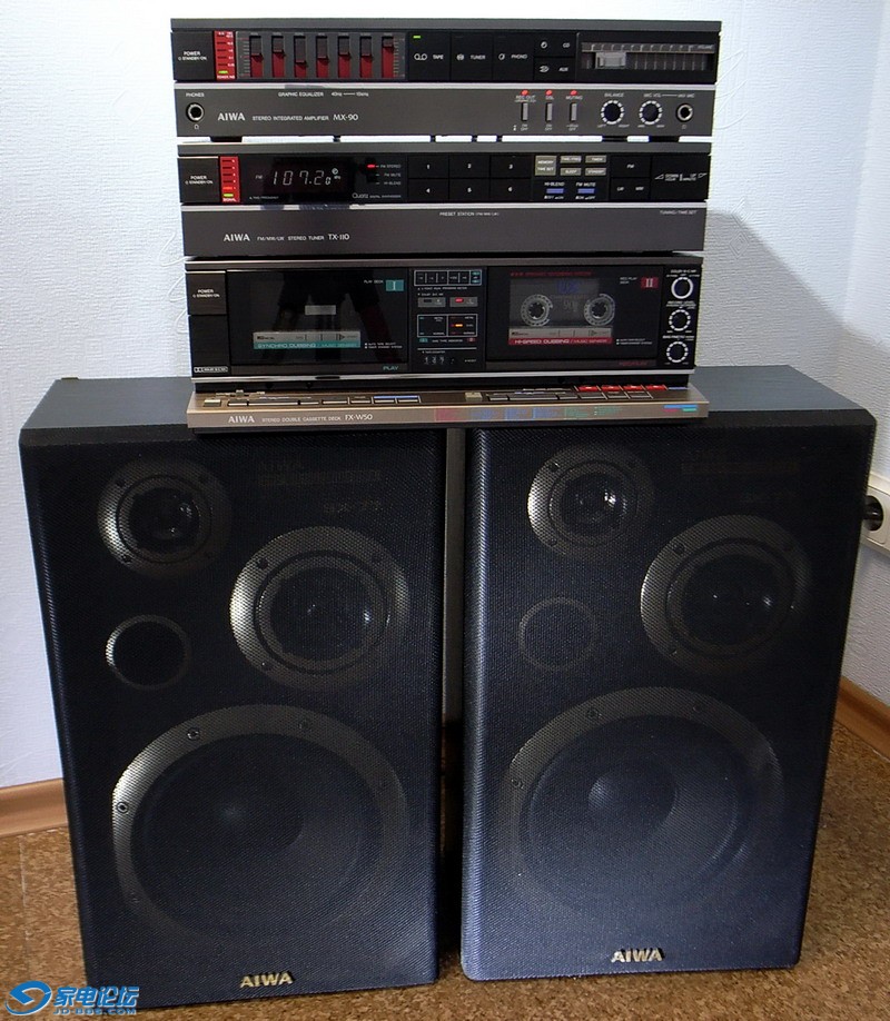 aiwa_set_5.jpg