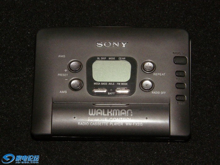WM-FX513-1.jpg