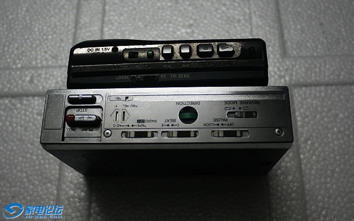 Ƭ 228.jpg