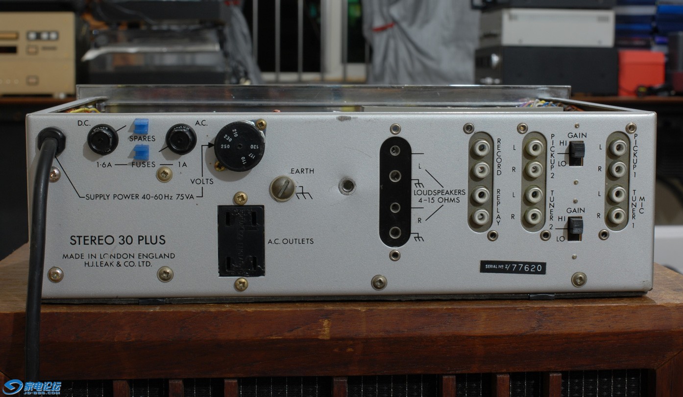 LEAK STEREO 30PLUS STEREOFETIC FM TUNER13.jpg