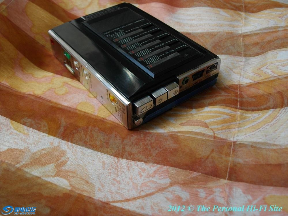 Aiwa HS-P7 First EQ 2.jpg