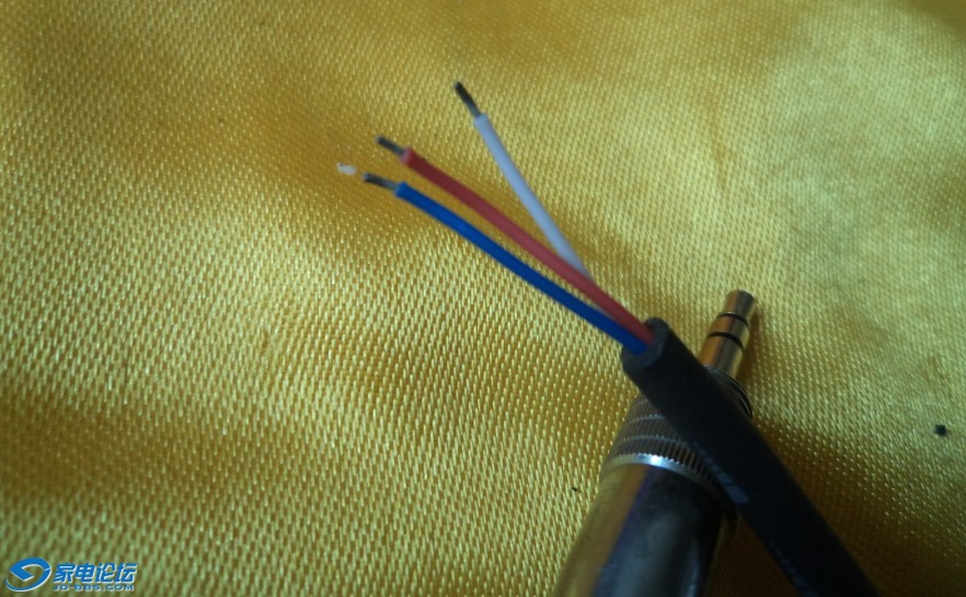 60JBSTO66K_JWD4B847J8SD.jpg