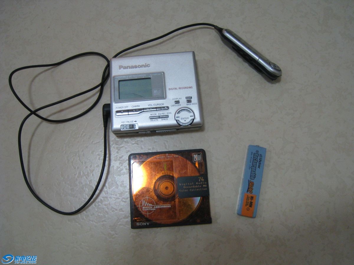 MR100-1.jpg