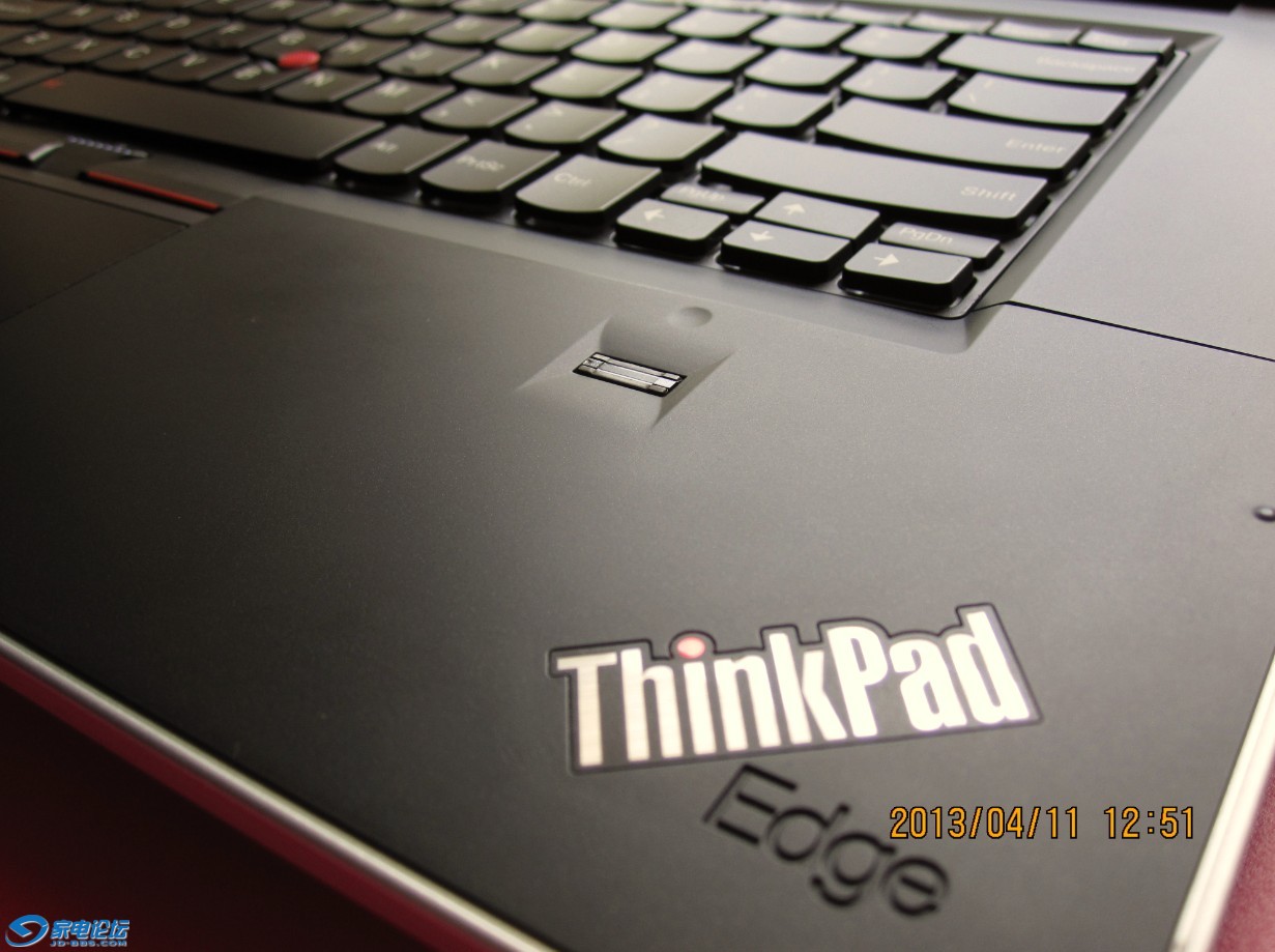 ThinkPad E50 C�� ϸ��1.jpg