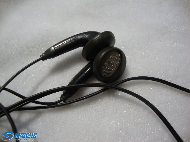 AIWA V23 (2).JPG