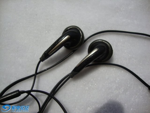 AIWA V23 (1).JPG