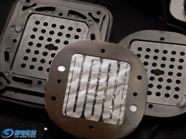 1000x500px-LL-82ea6c8d_TechnicsEAH-830drivercourtesyWualta.jpg