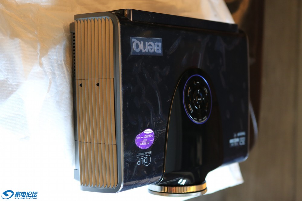 BENQ W7000-3.JPG