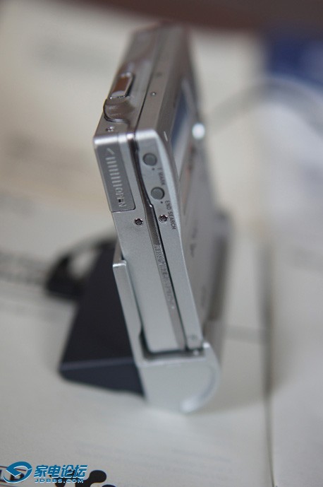 8R909.JPG