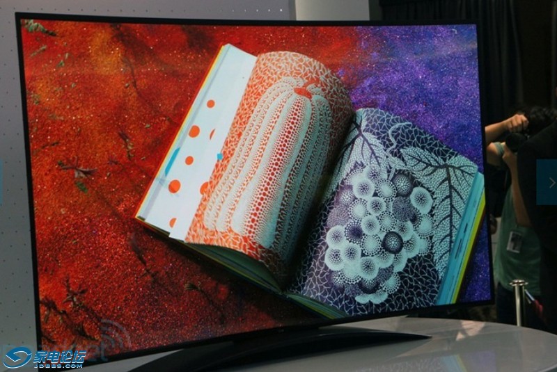 LG 77-inch 4K OLED TV eyes-on.jpg