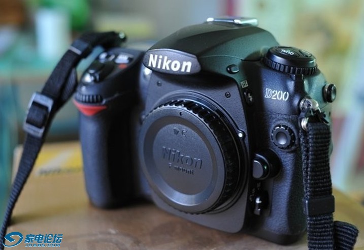 D200.jpg