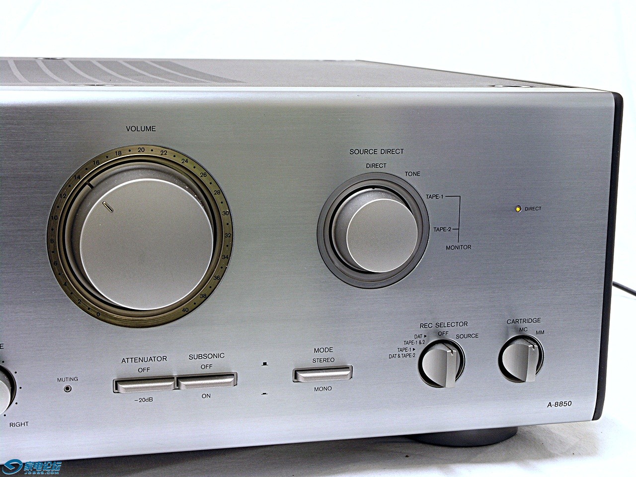 Onkyo A-8850 silber-3.jpg