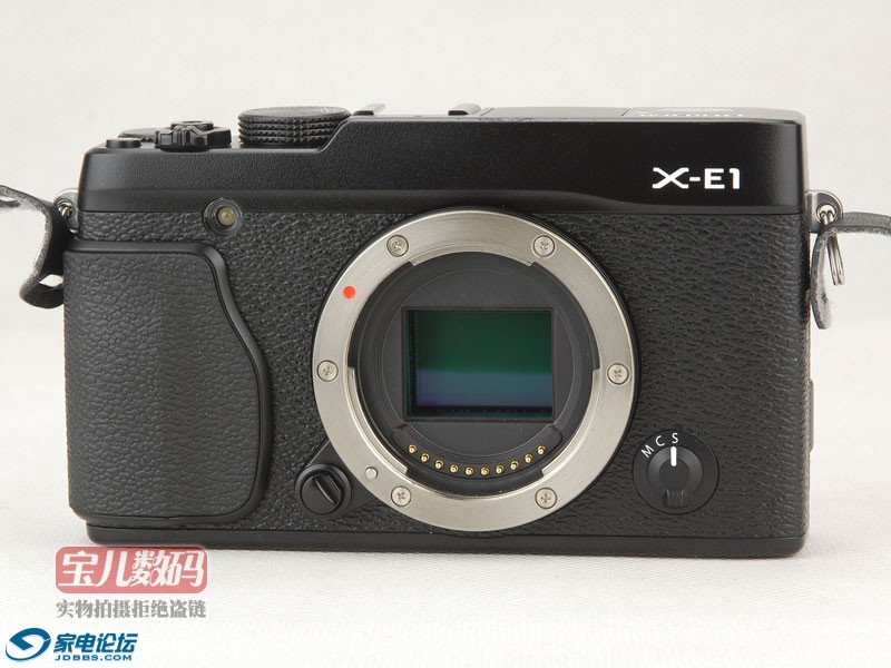 fujiXE1-01.jpg