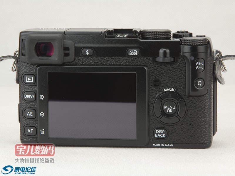 fujiXE1-02.jpg