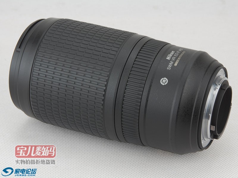 nikon70-300mmVR-02.jpg