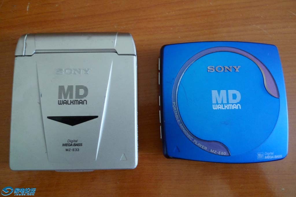 0933035v6s5imitmdgxm6i.jpg