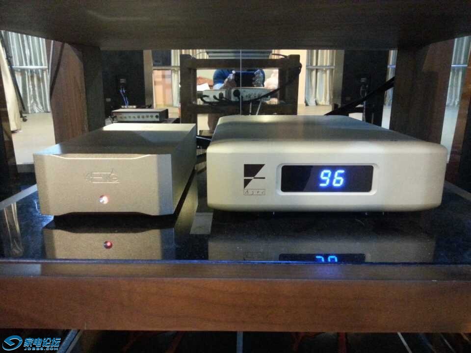 QQͼƬ20131106205830.jpg