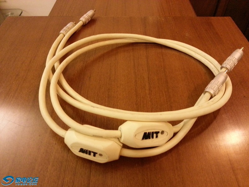 �����ɫ������