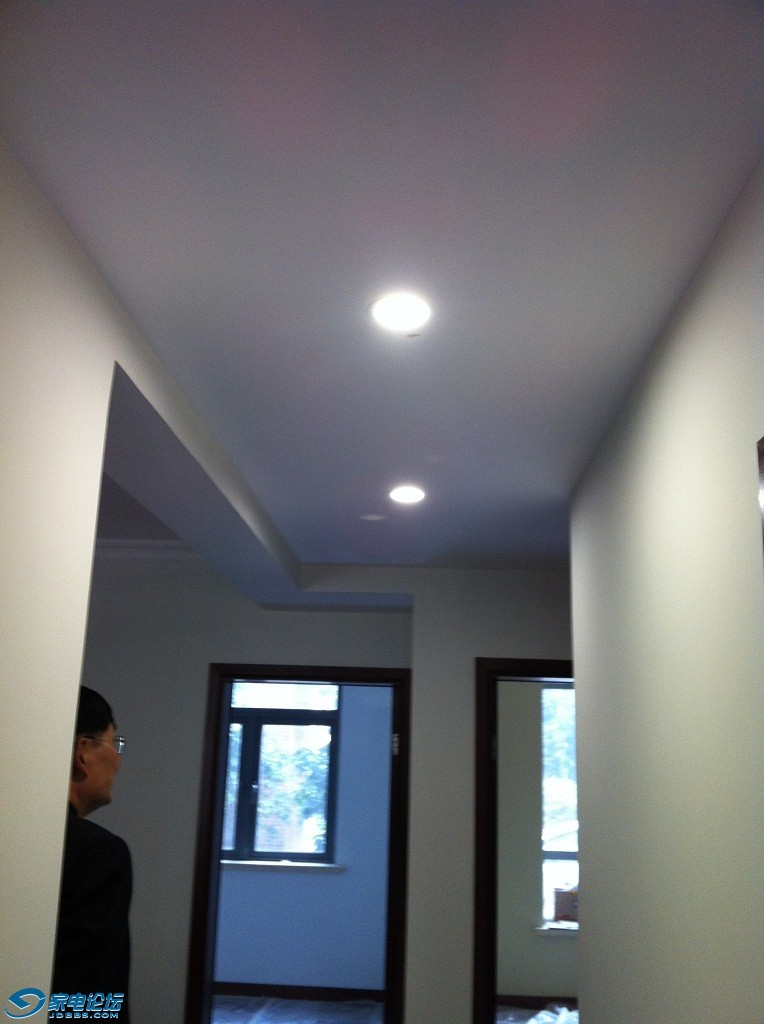 ����3��7W 4200K