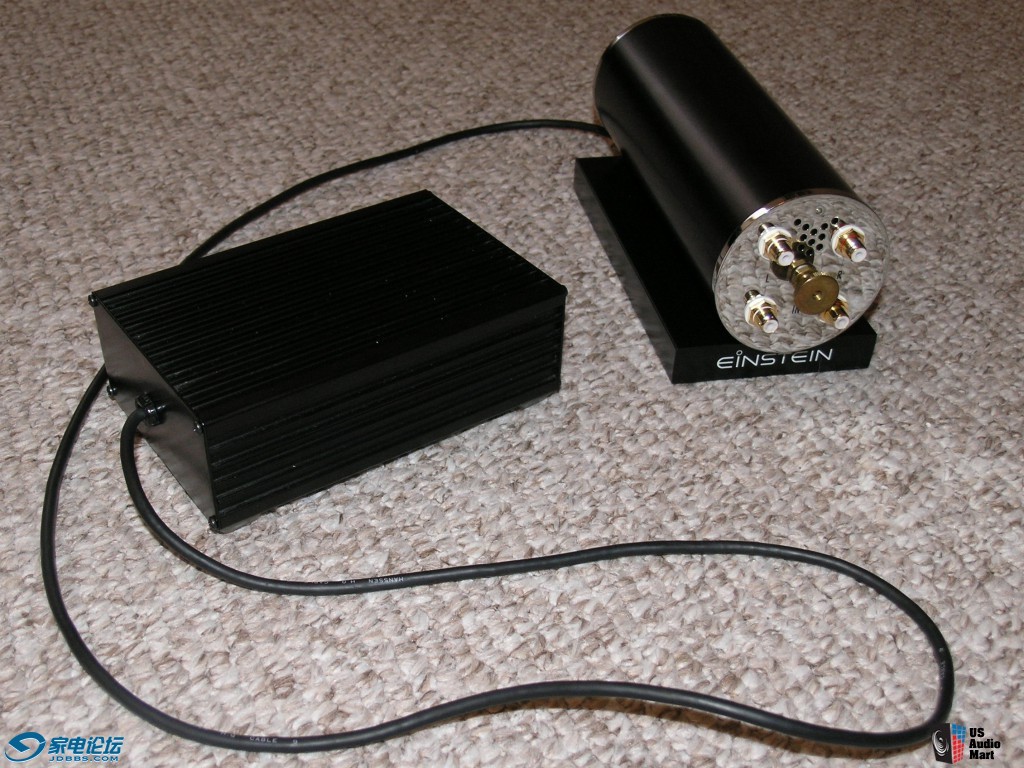 SS-11, Einstein playe 1r.jpg