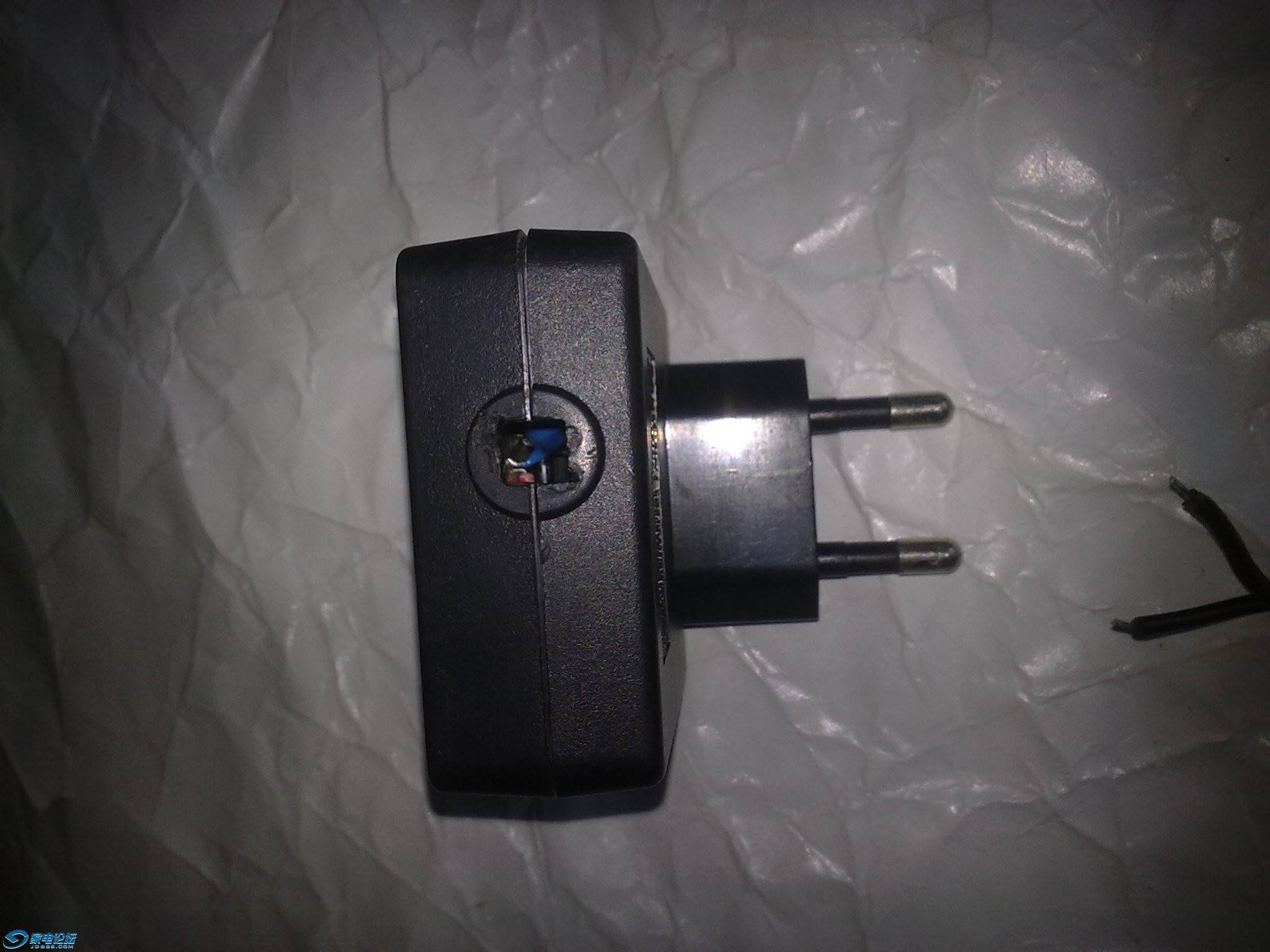 �Ȱ�ԭ���ĵ�Դ�߼�����ƽ����˿������Ѷ���İ���ȥ����Ҫ��̫����С����ߵĵ�·�塣�˿�����кۼ����� ...