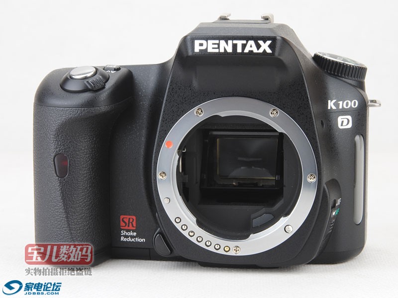 pentaxK100D-01.jpg