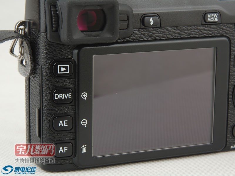 fujiXE1-09.jpg