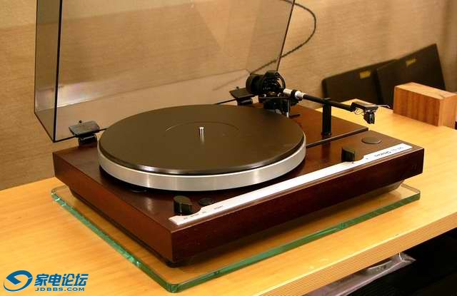 thorens turntable td320.jpg