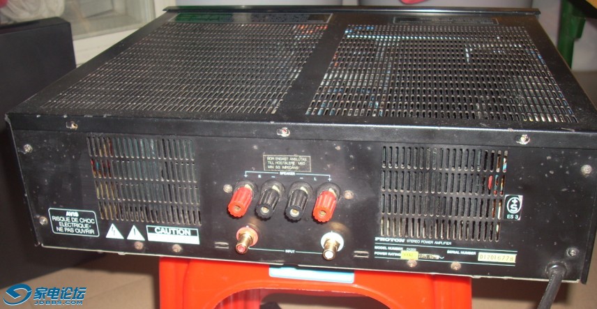 D1200-2.jpg