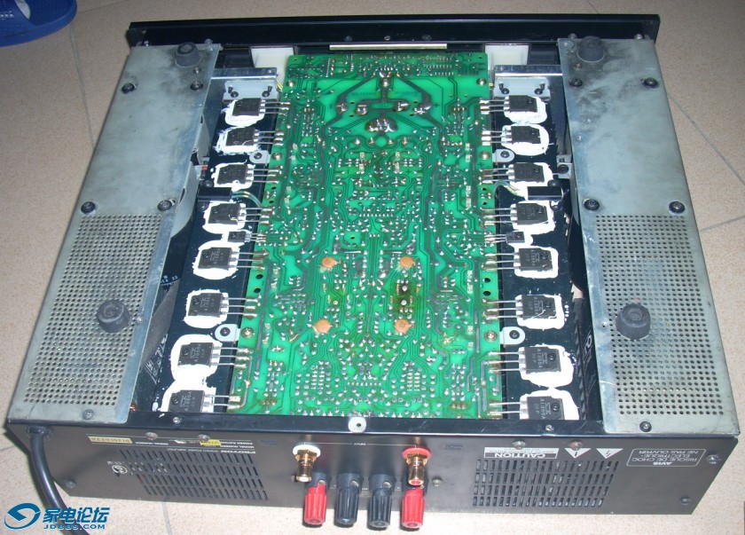 D1200-5.jpg